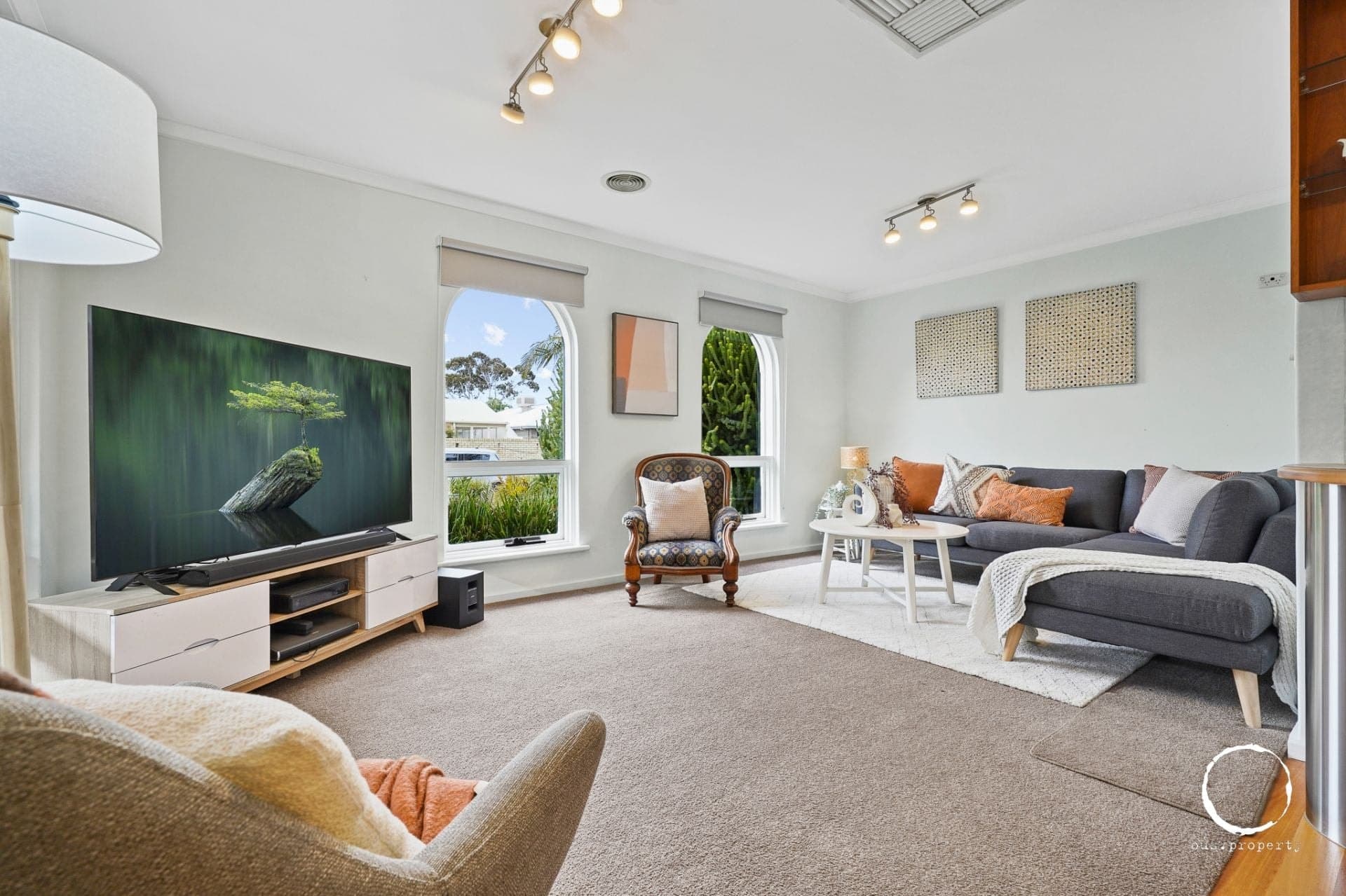14 Monaco Crescent, Grange - Thumbnail 5