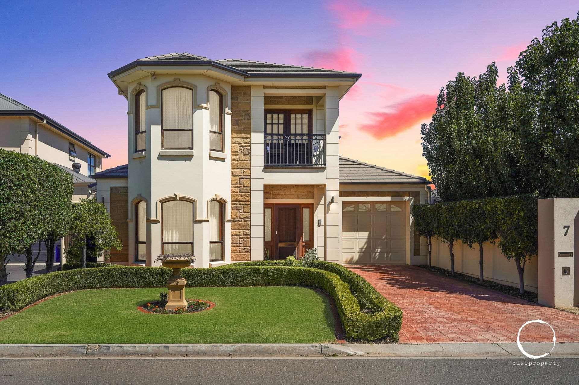 7 Delo Court, Grange - Thumbnail 3