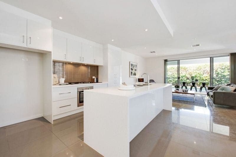 1/3 Dineen Place, West Beach - Thumbnail 5