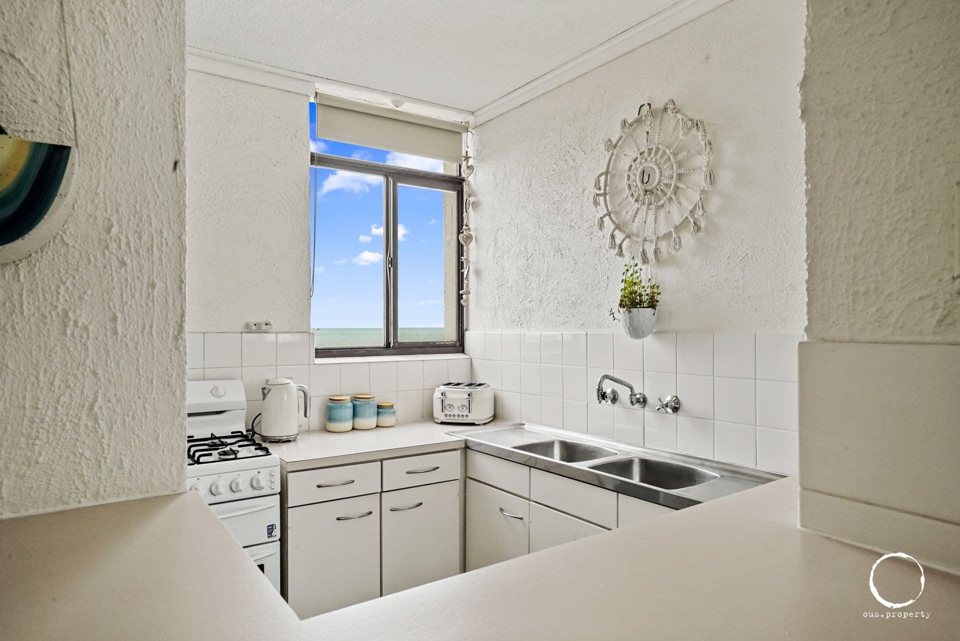 7/1 Amarina Court, Semaphore Park - Thumbnail 6