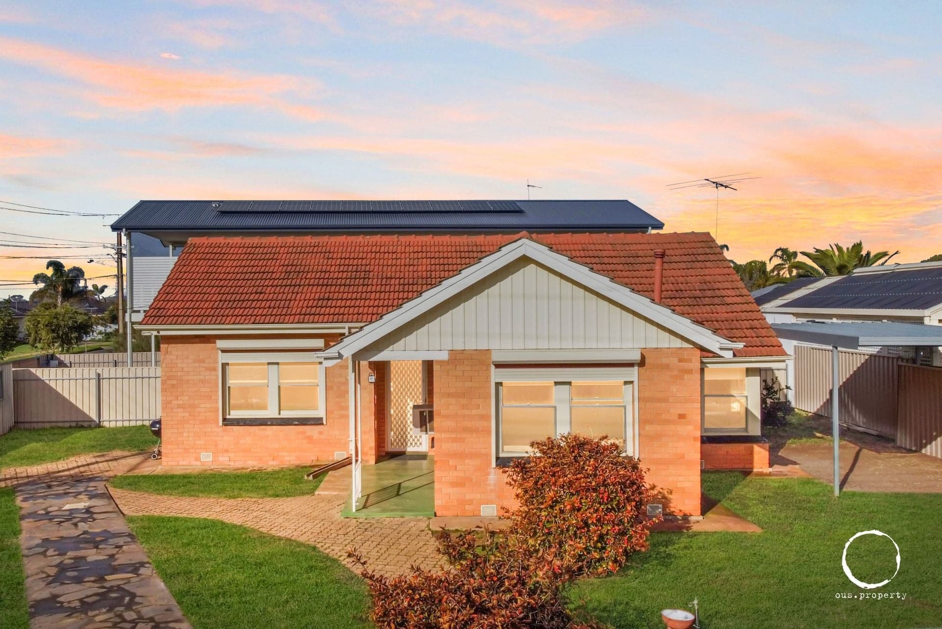 8 Goldingham Street, Taperoo - Thumbnail 2