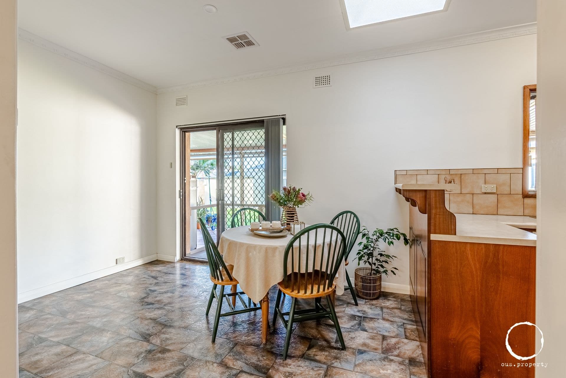 24 Cudmore Terrace, Henley Beach - Thumbnail 5