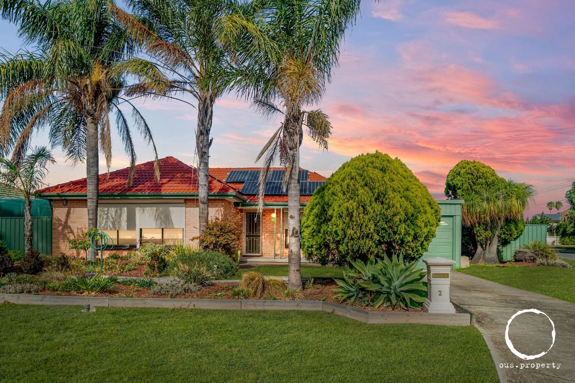 2 Fleetwood Crescent, Henley Beach - Thumbnail 2