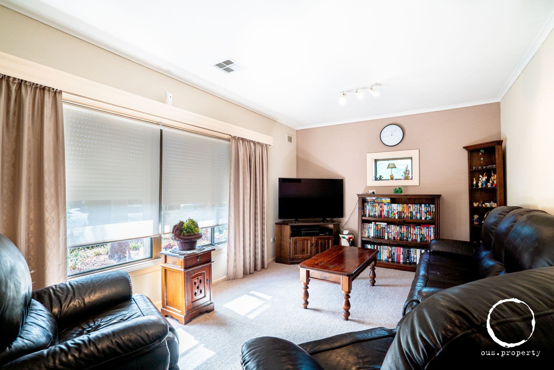 2 Fleetwood Crescent, Henley Beach - Thumbnail 4