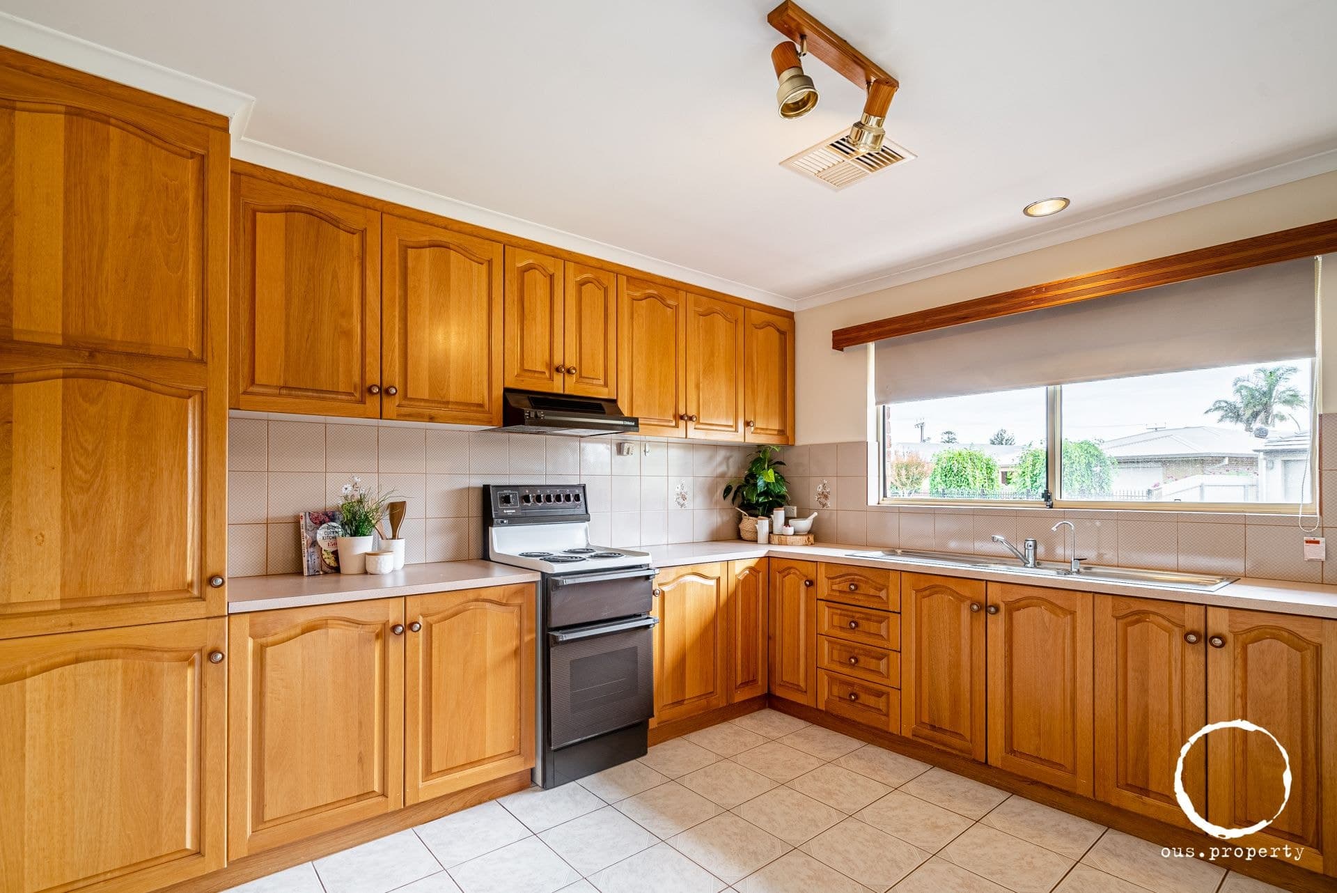 1/11 Cooke Crescent, Royal Park - Thumbnail 4