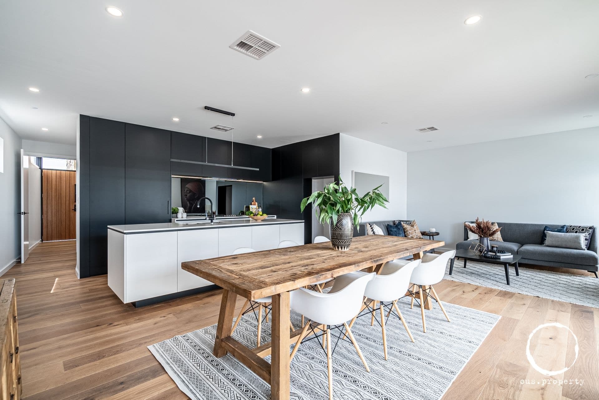 13 Catalina Street, Henley Beach South - Thumbnail 4