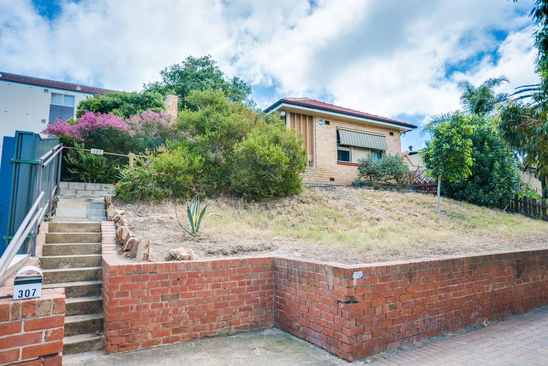 307 Military Road, Henley Beach - Thumbnail 2