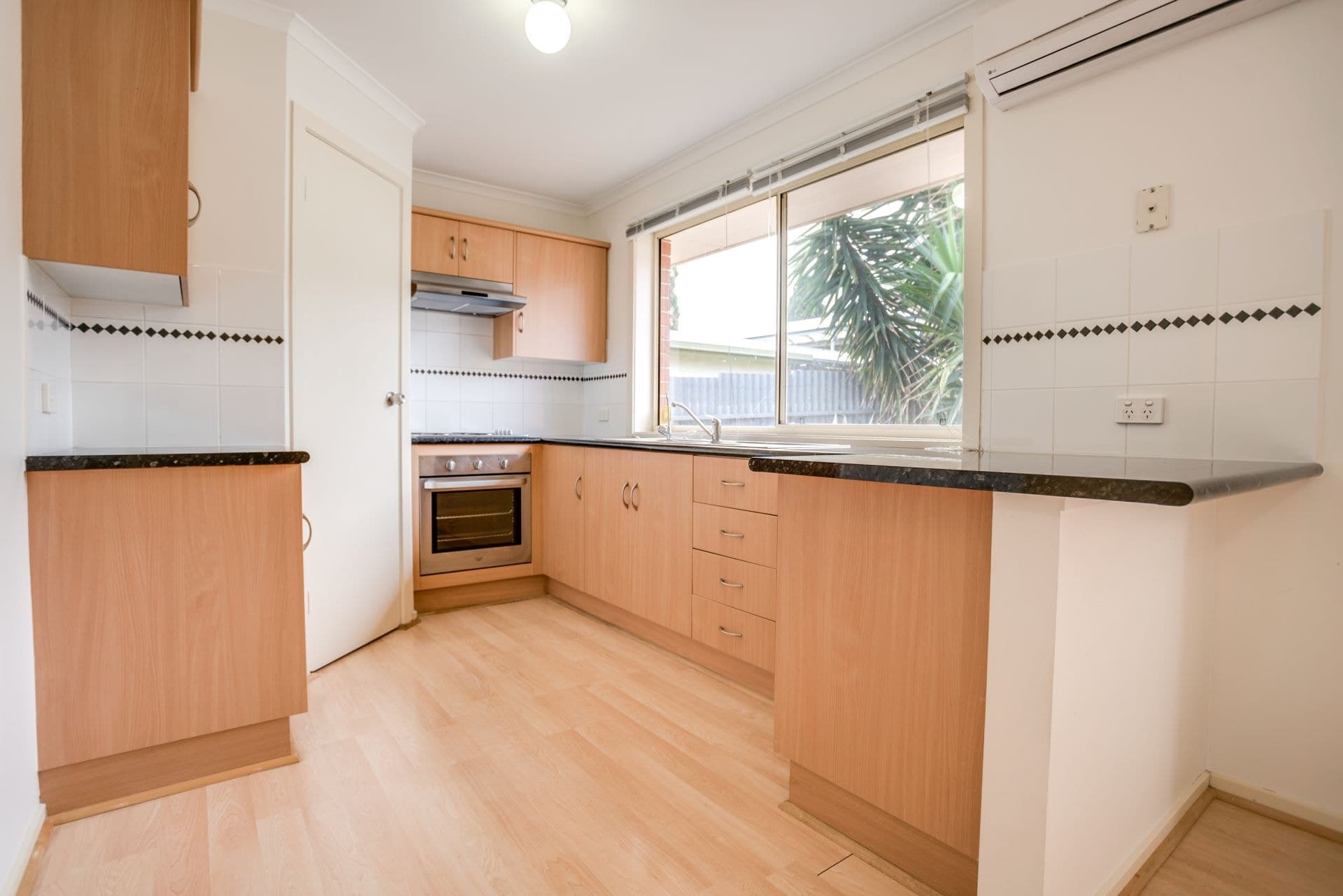 10A Fairview Terrace, Clearview, Clearview - Thumbnail 4
