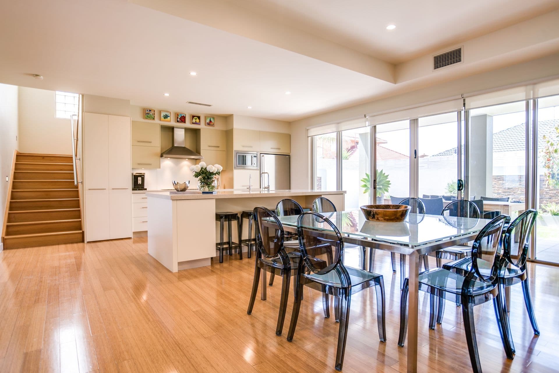 8 Seaview Road, West Beach, West Beach - Thumbnail 8