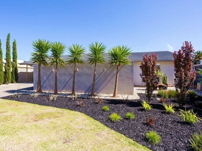 10 Ashburton Avenue, West Lakes Shore - Thumbnail 2