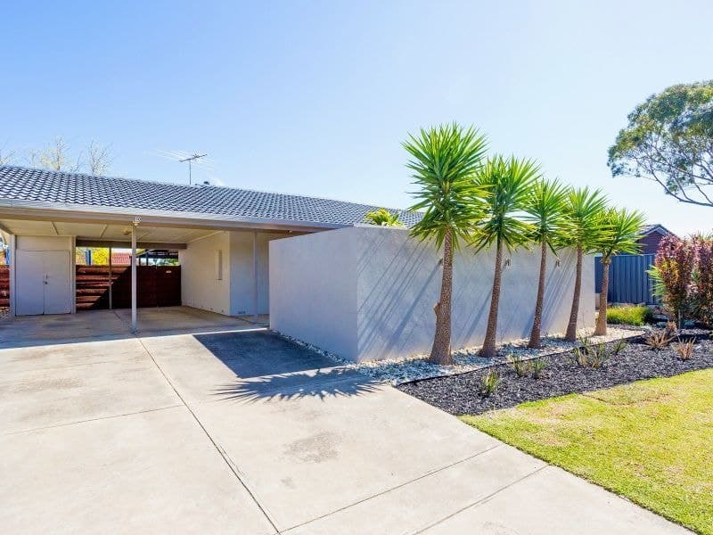 10 Ashburton Avenue, West Lakes Shore - Thumbnail 3