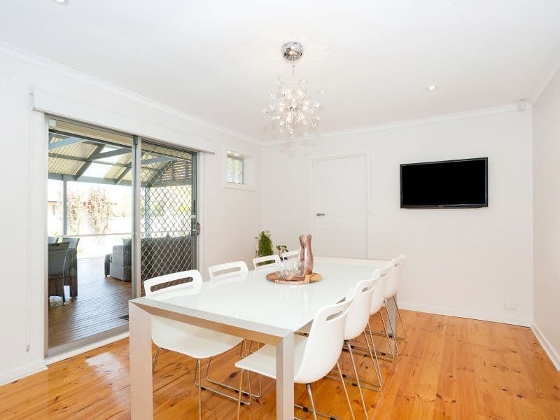 10 Ashburton Avenue, West Lakes Shore - Thumbnail 8