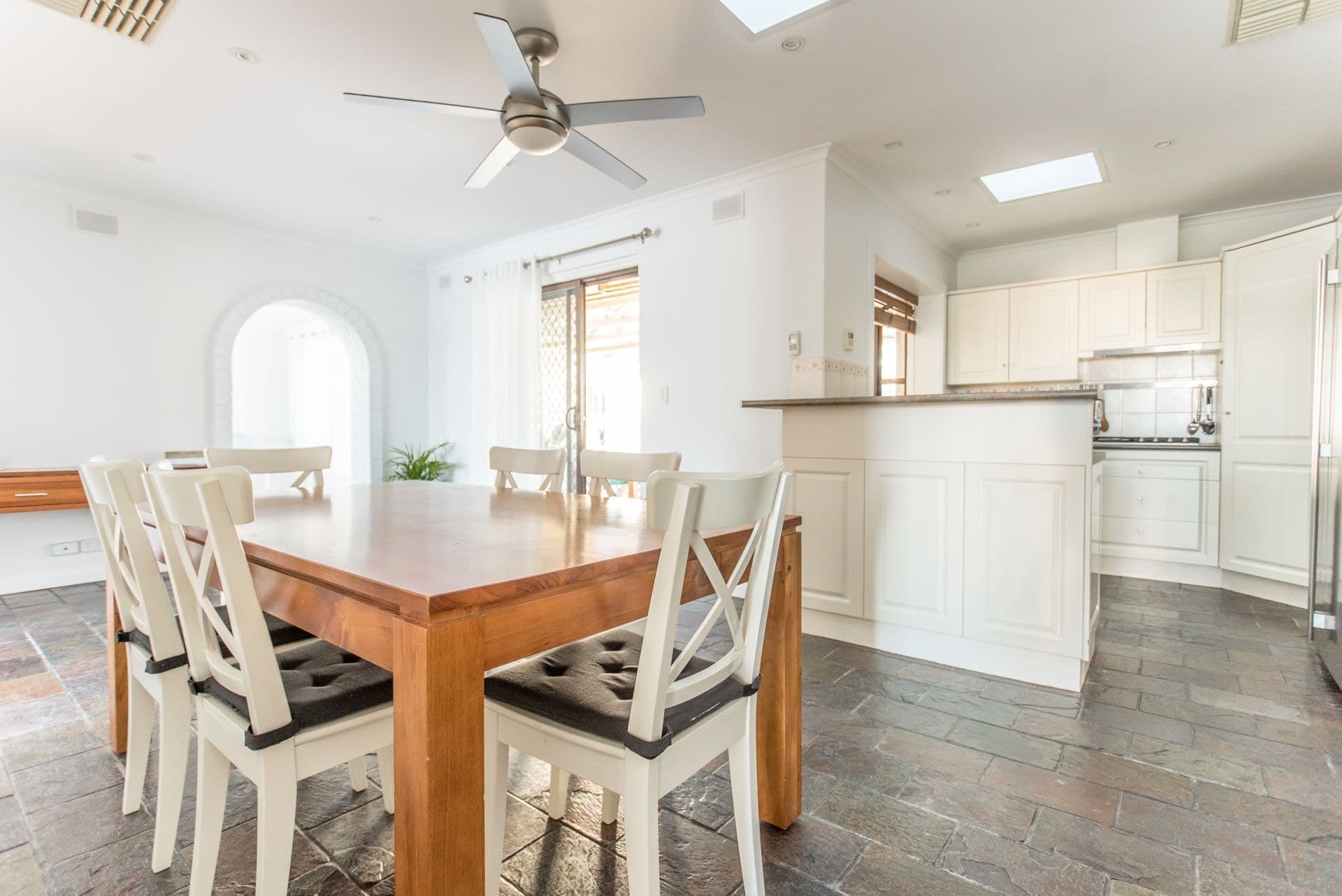 13 Marinna Court, West Lakes - Thumbnail 3