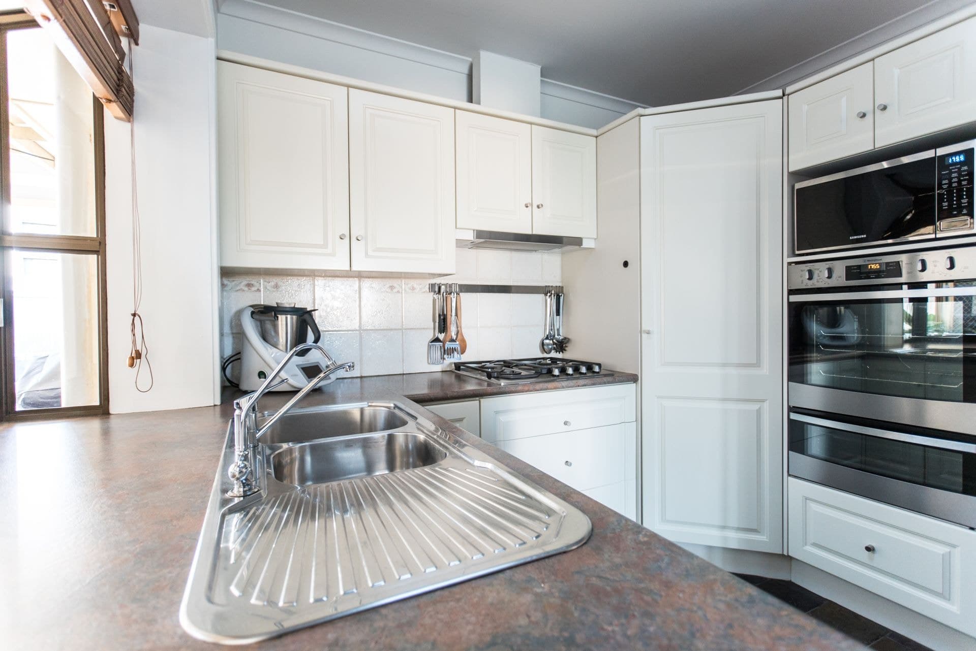 13 Marinna Court, West Lakes - Thumbnail 4