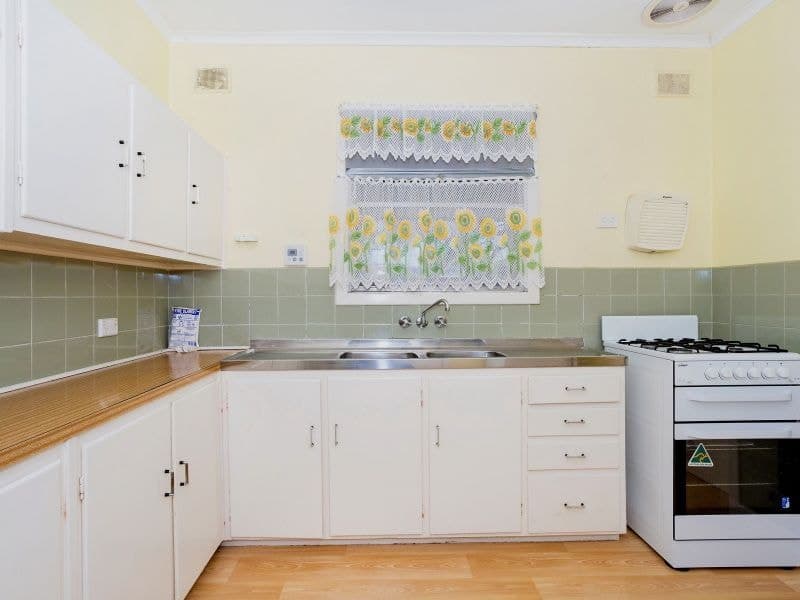 16 Henderson Street, Henley Beach, Henley Beach - Thumbnail 5