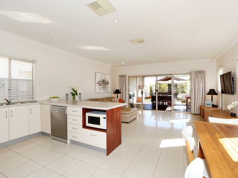 35A First Avenue, Semaphore Park, Semaphore Park - Thumbnail 3