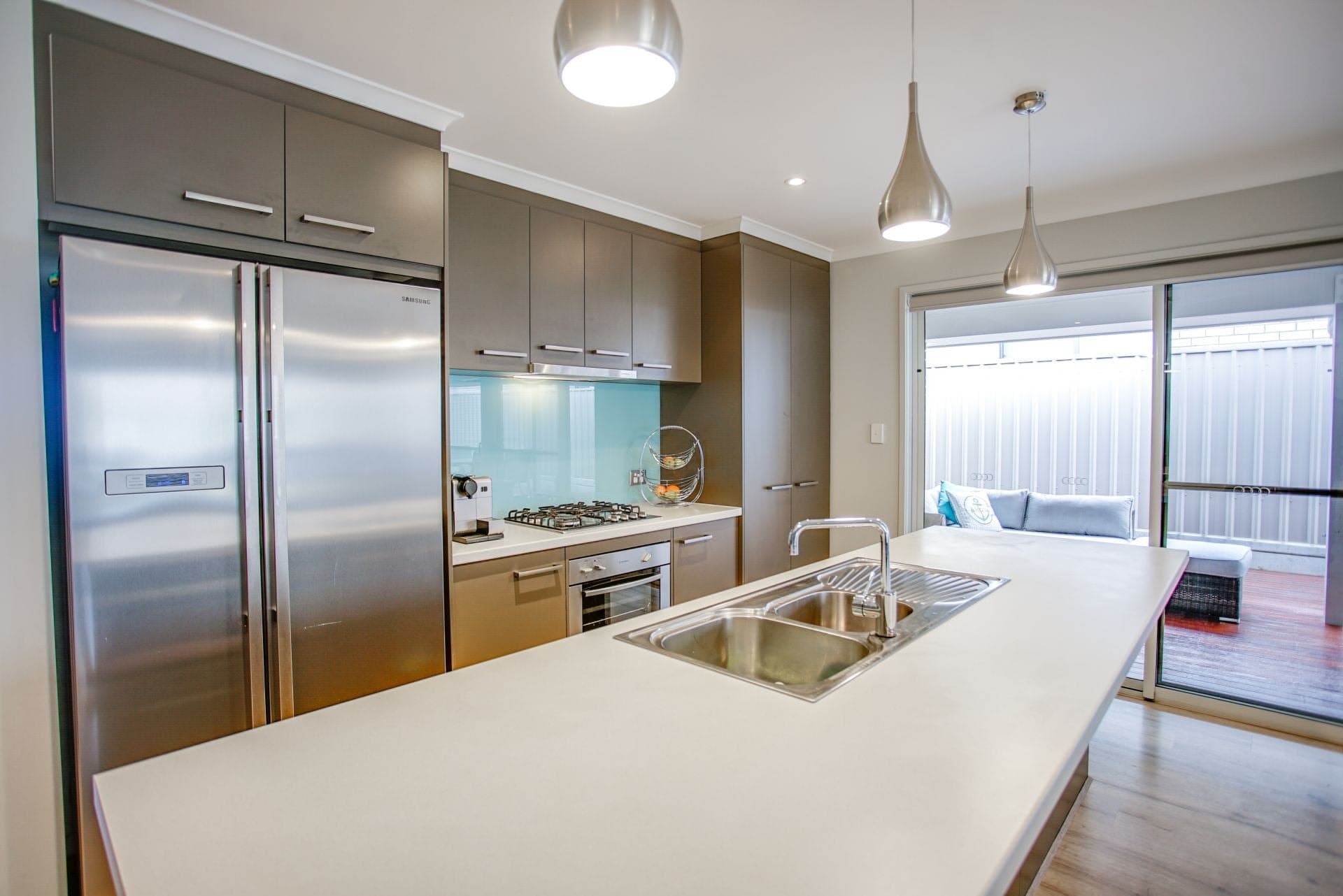 11 Queenscliff Drive, Seaford Rise - Thumbnail 2