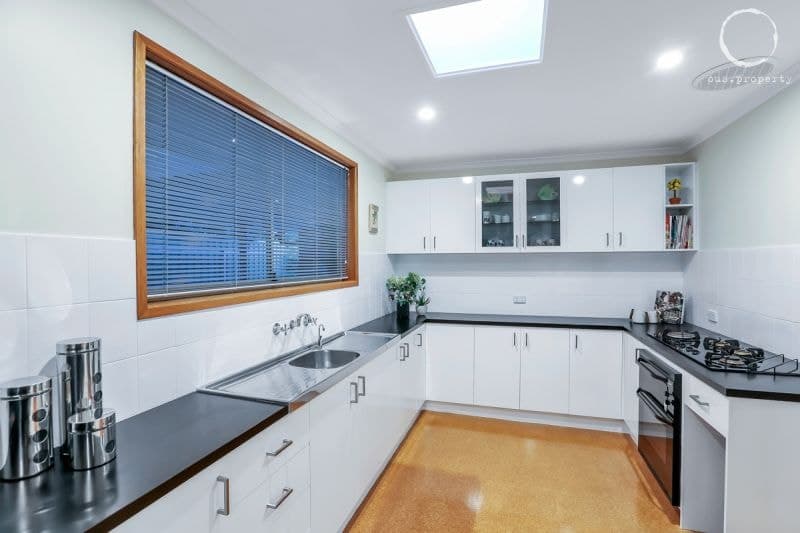5 Petrel Court, Flagstaff Hill - Thumbnail 8