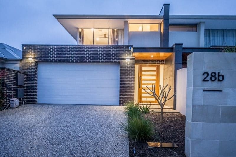 28b Webb Street, Henley Beach - Thumbnail 2