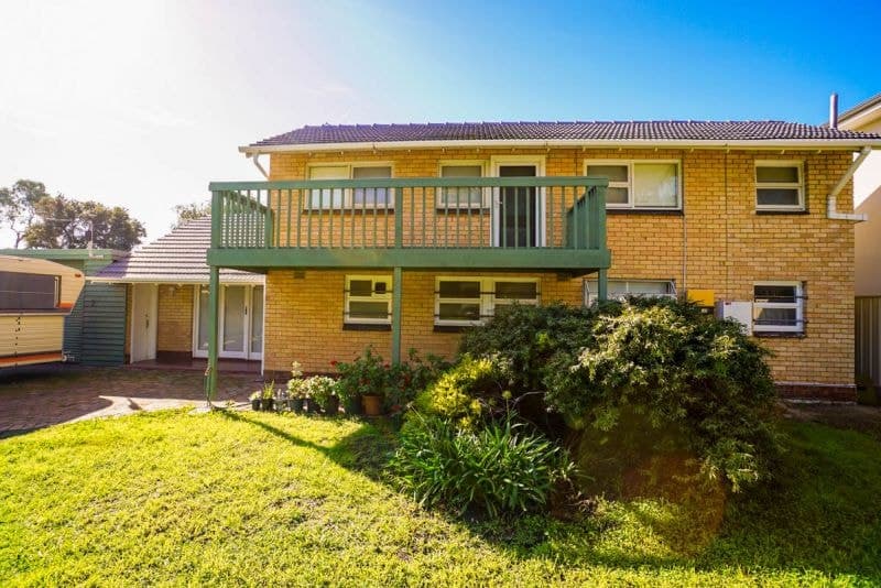 2 Yorktown Crescent, Henley Beach South - Image 1
