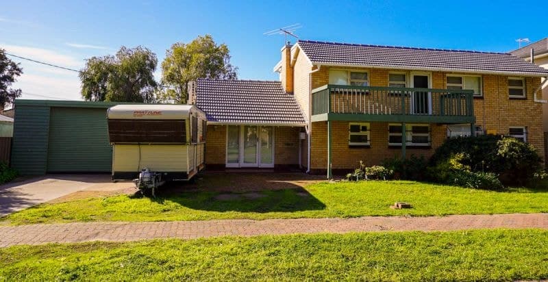 2 Yorktown Crescent, Henley Beach South - Thumbnail 4