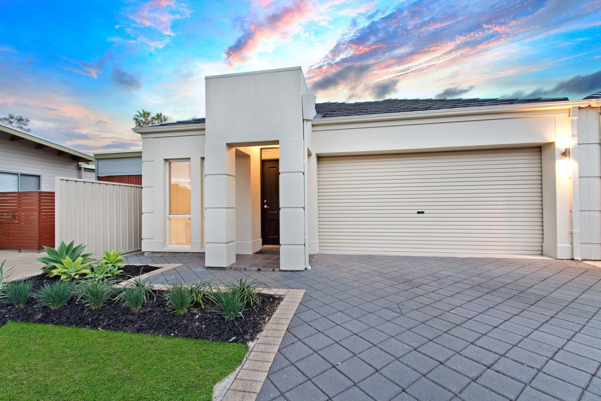 12A Henderson Street, Henley Beach - Thumbnail 2