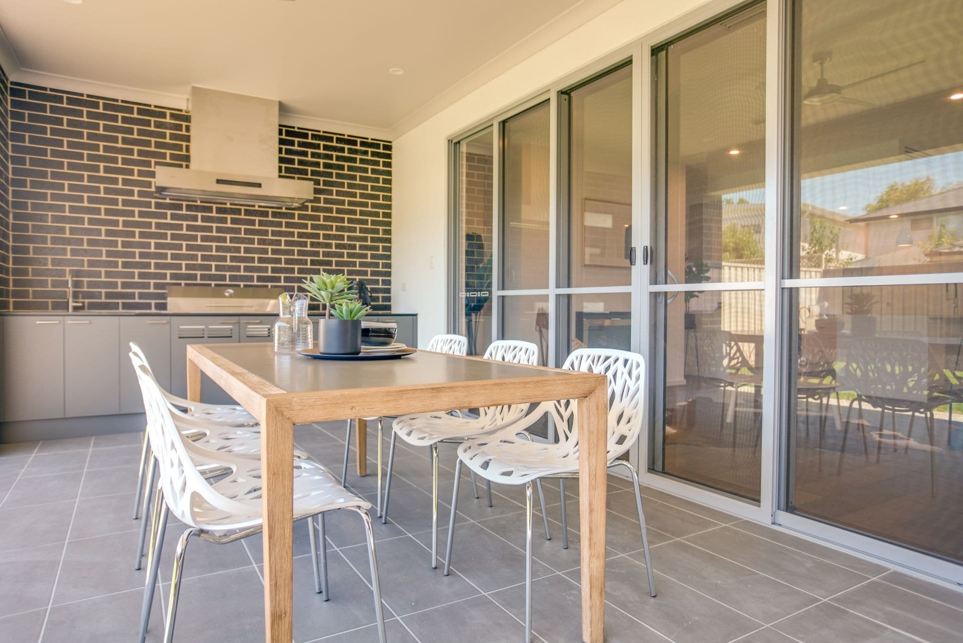 27 Hobart Road, Henley Beach South - Thumbnail 4
