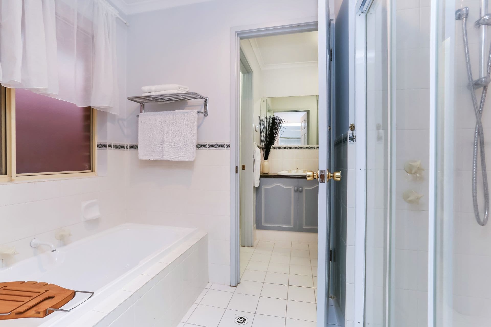 32 Caroline Drive, Allenby Gardens - Thumbnail 6