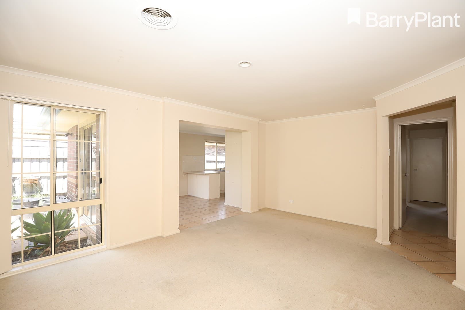 3/2 Spray Street, Frankston, VIC 3199, Frankston - Thumbnail 3