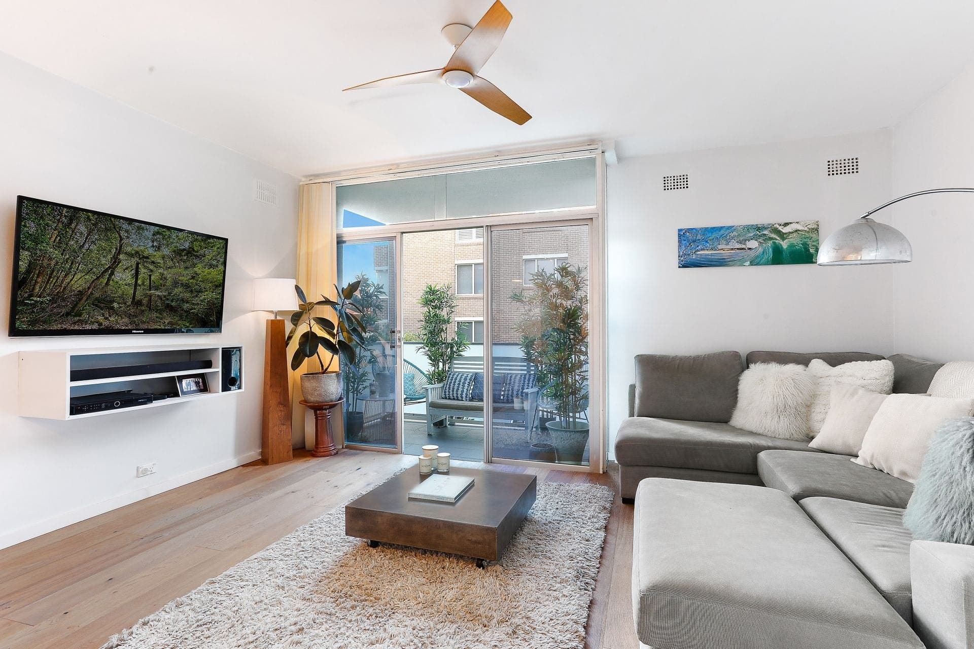 4/15-17 Diamond Bay Road, Vaucluse, Vaucluse - Thumbnail 2
