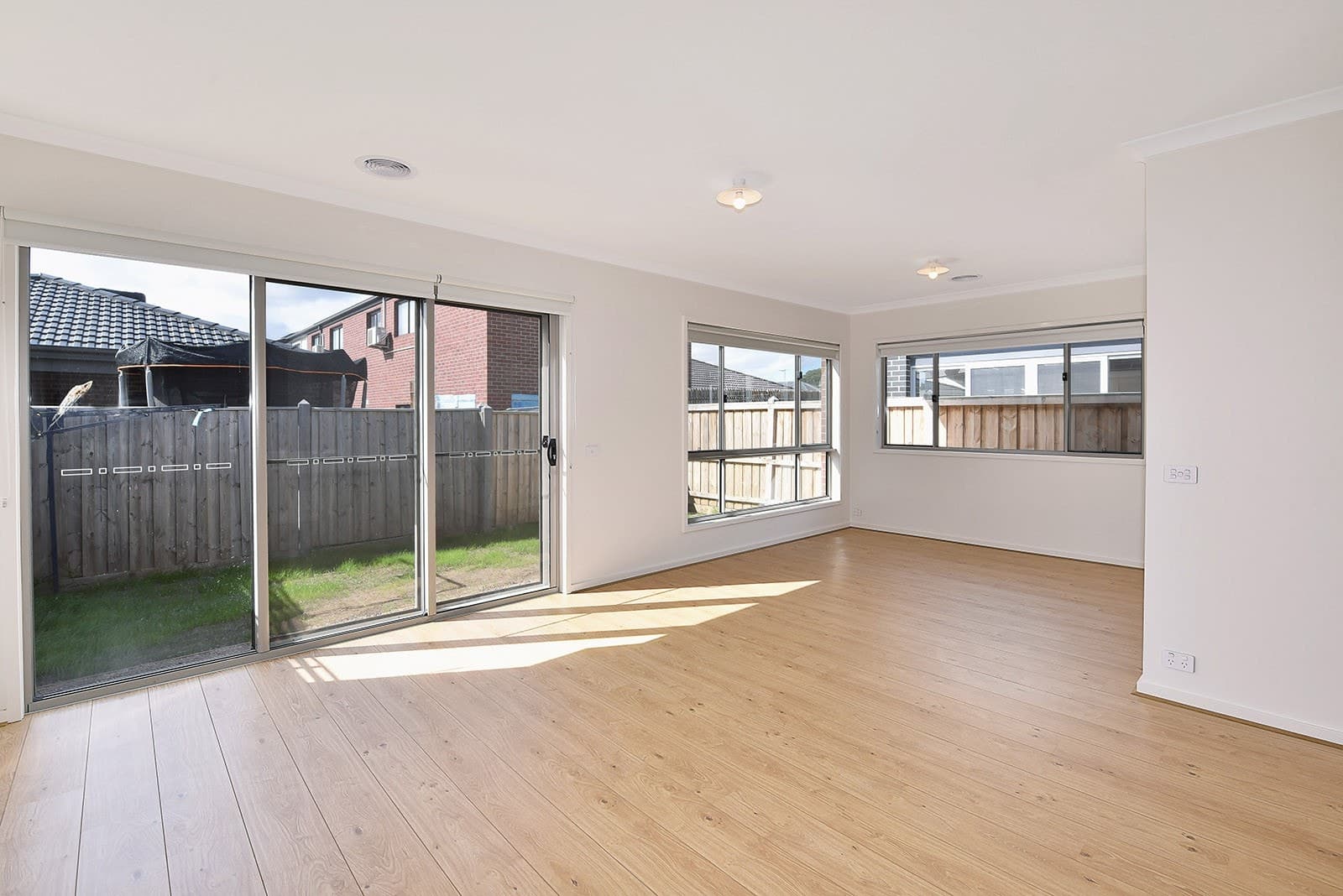 31 Castor  Way, Mickleham, VIC 3064, Mickleham - Thumbnail 3