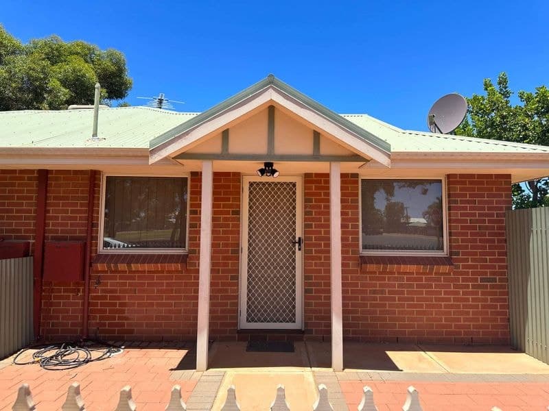 2/40 Moran Street, Boulder WA 6432, Boulder - Image 1