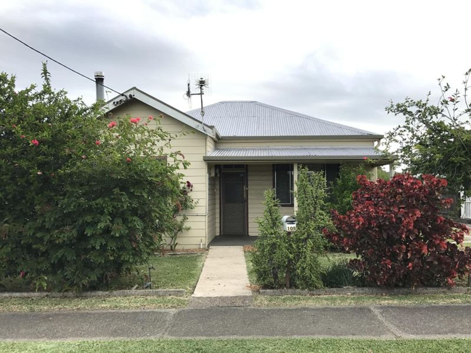 108 Commerce Street, Taree NSW 2430, Taree - Image 1