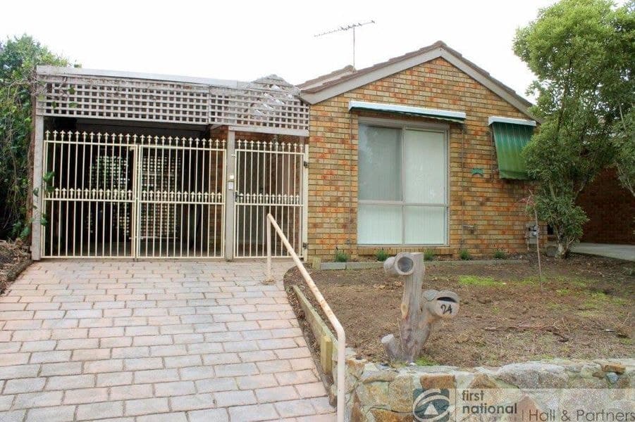 24 Leonard Avenue, Berwick VIC 3806, Berwick - Image 1
