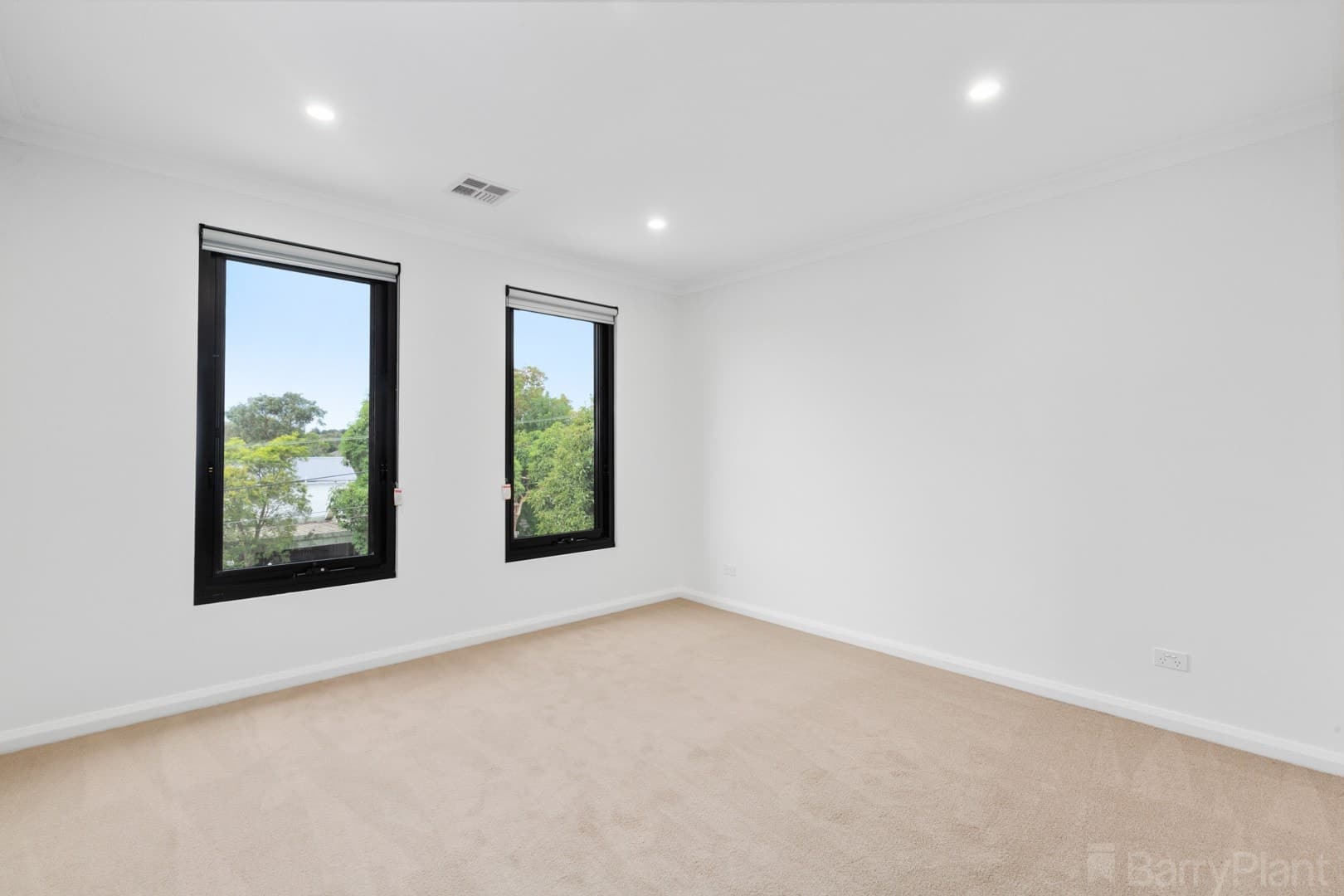 22 Doulton Avenue, Heathmont, VIC 3135, Heathmont - Thumbnail 4