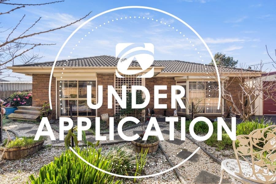4 Cash Close, Hampton Park VIC 3976, Hampton Park - Image 1