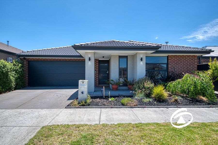 9 Seuss Drive, Officer VIC 3809, Officer - Image 1