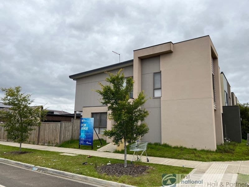 1 Dovetail Walk, Tarneit VIC 3029, Tarneit - Image 1