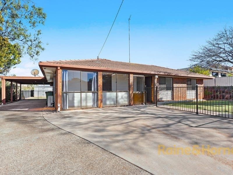 386 Stenner Street, Kearneys Spring QLD 4350, Kearneys Spring - Image 1