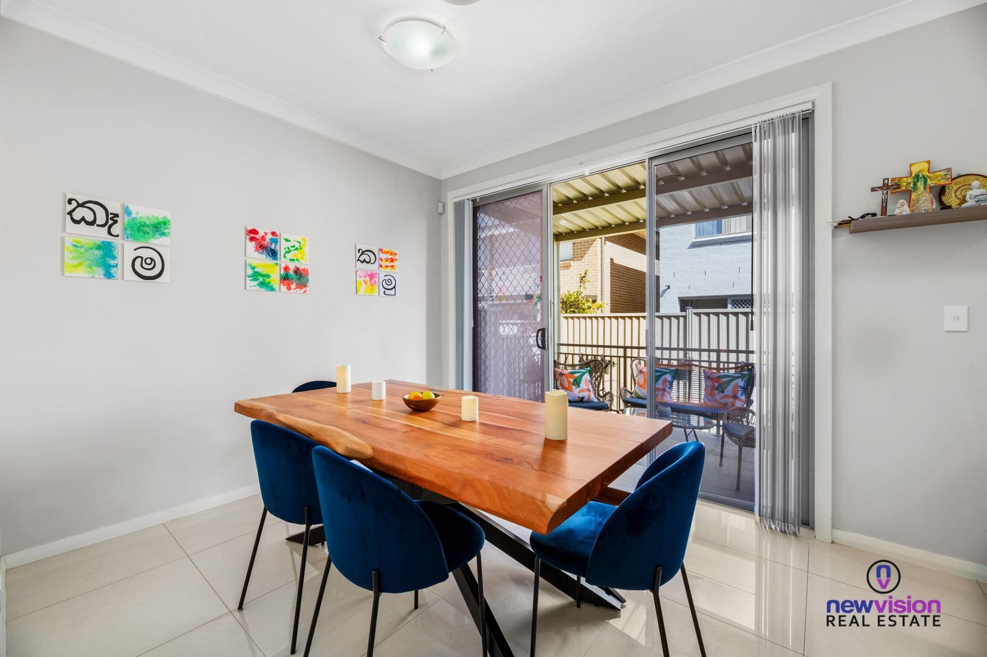 8 Duff Glade, Schofields - Thumbnail 5