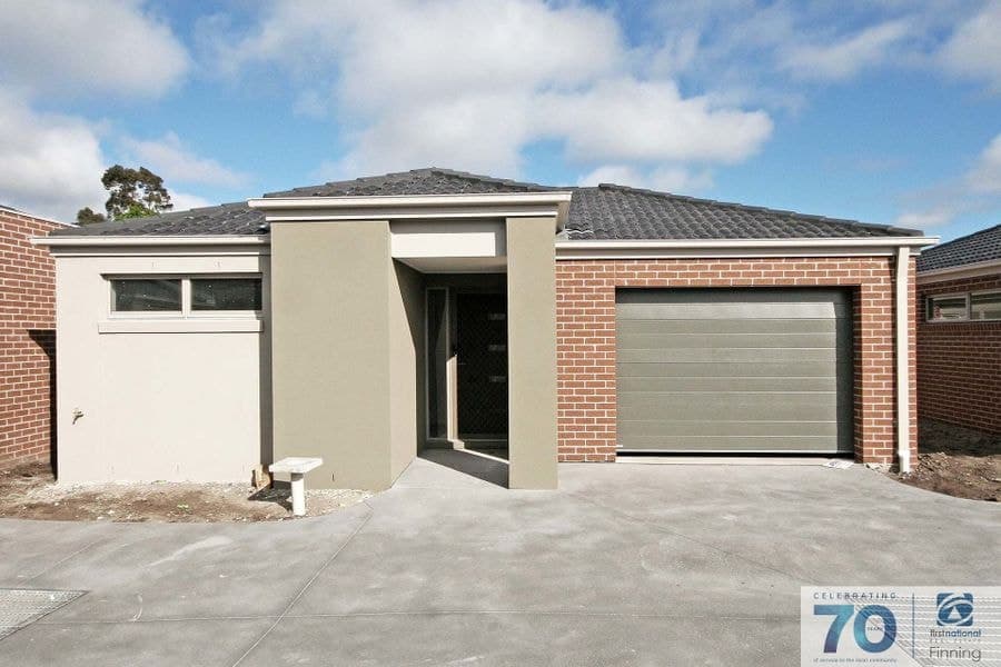 2/6-8 Walter Street, Cranbourne VIC 3977, Cranbourne - Image 1