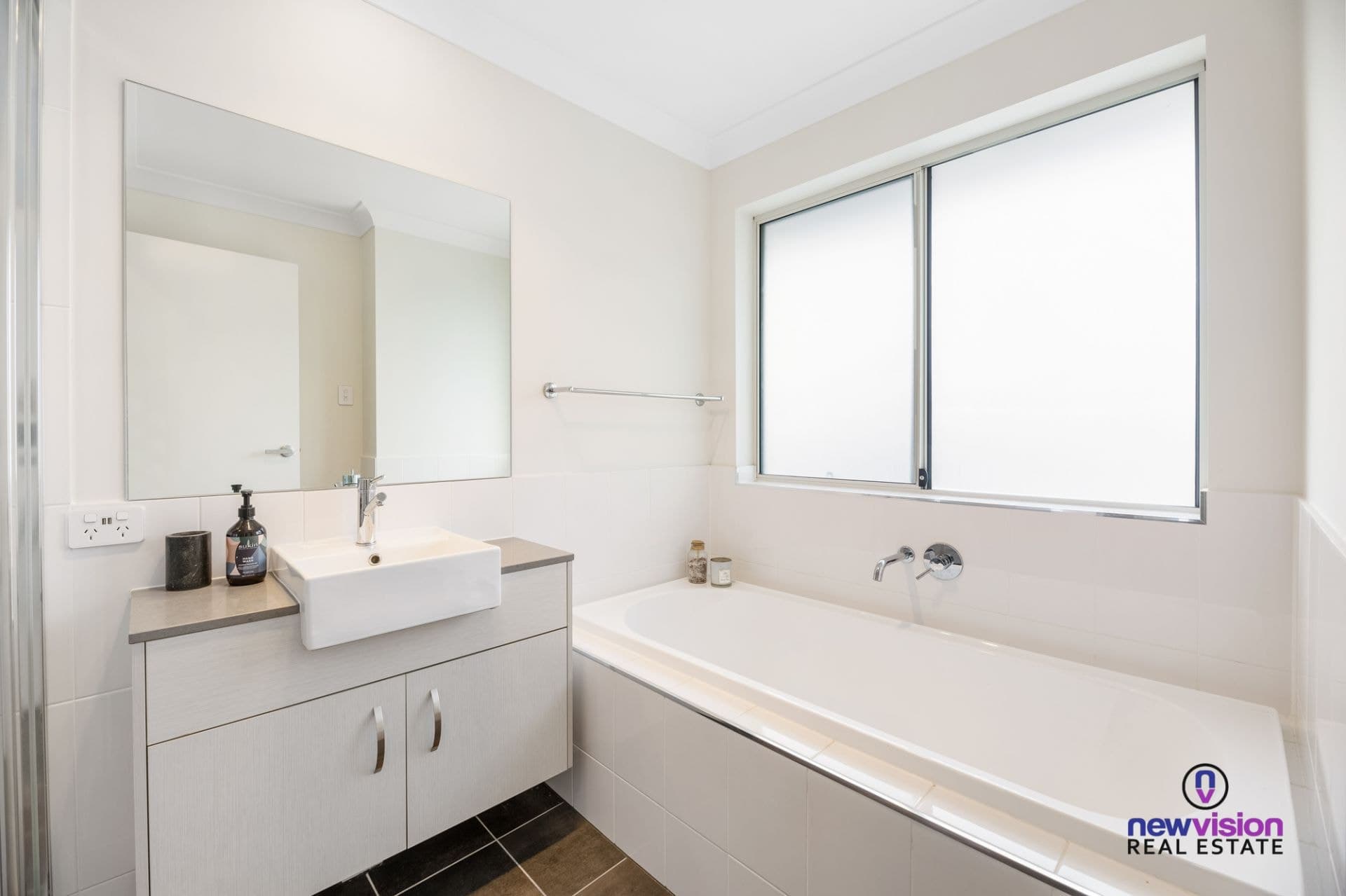 45 Raine Avenue, Marsden Park - Thumbnail 4