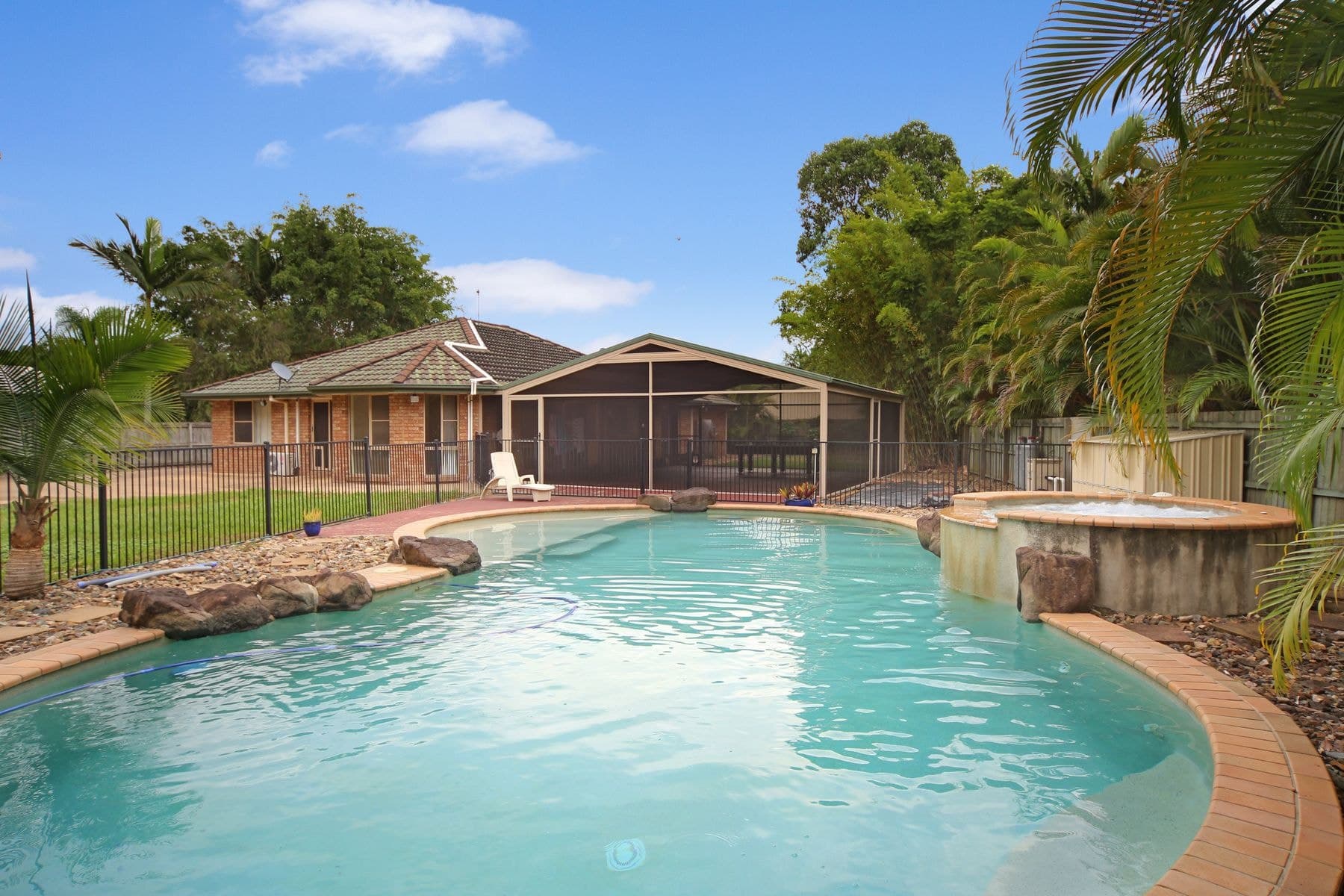 8 Phar Lap Court, Little Mountain QLD 4551, Little Mountain - Thumbnail 2