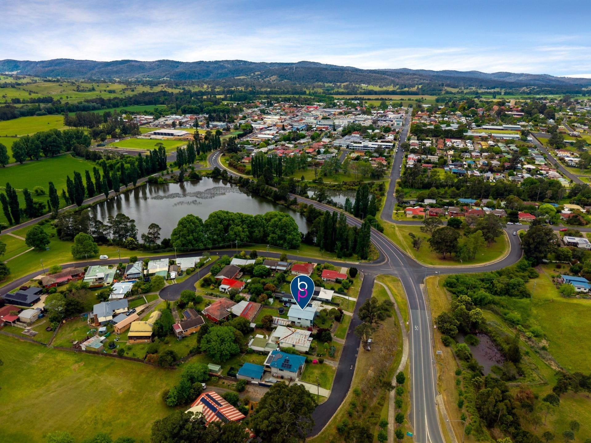 27 Kirkland Crescent Bega NSW, Bega - Thumbnail 4