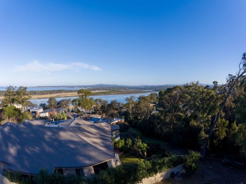 21 John Close Merimbula NSW, Merimbula - Image 1
