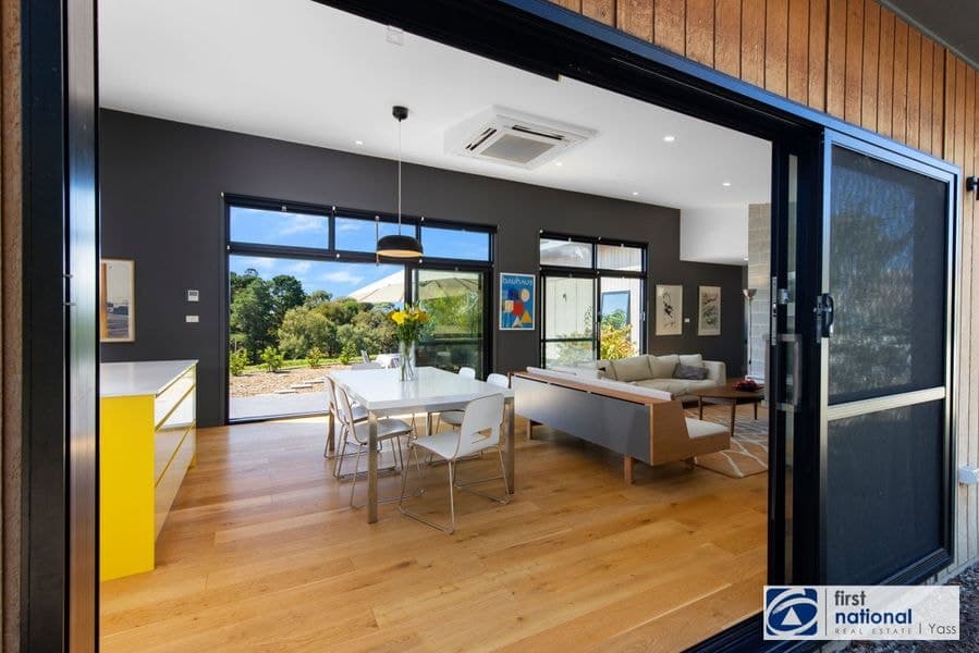11 Martin Close, Yass NSW 2582, Yass - Image 1