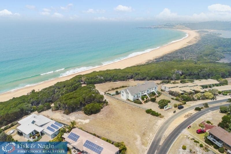 16 Surf Circle Tura Beach NSW, 16 Surf Circle Tura Beach - Thumbnail 3