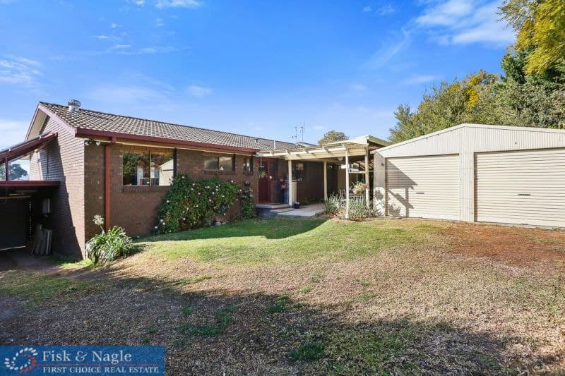 11 Hart Crescent Bega NSW, Bega - Thumbnail 6