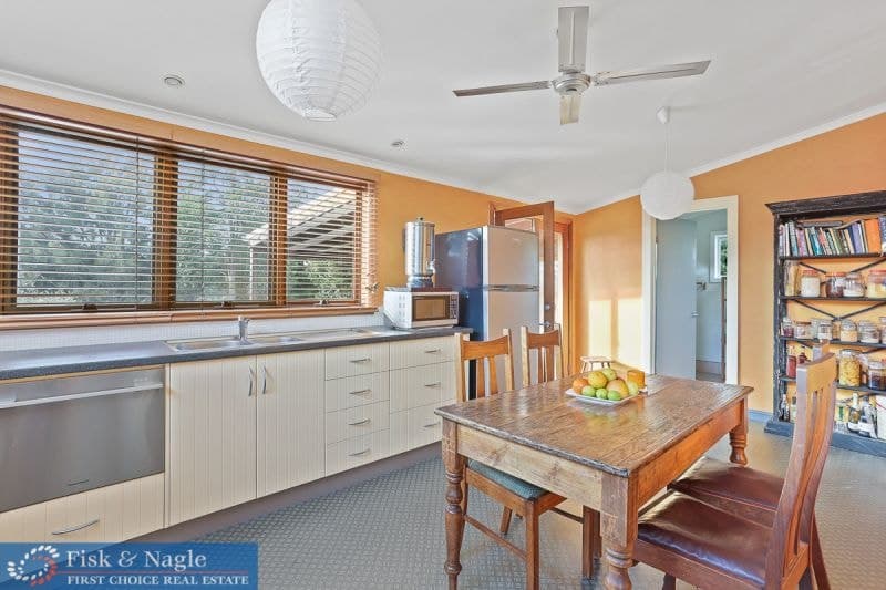 2 Gordon Street Bega NSW, Bega - Thumbnail 4