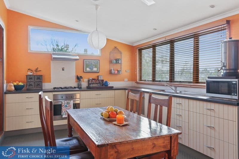 2 Gordon Street Bega NSW, Bega - Thumbnail 8